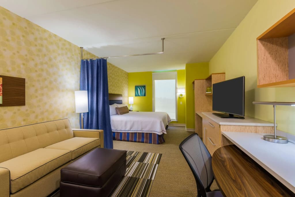 Home2 Suites by Hilton Buffalo Airport / Galleria Mall
