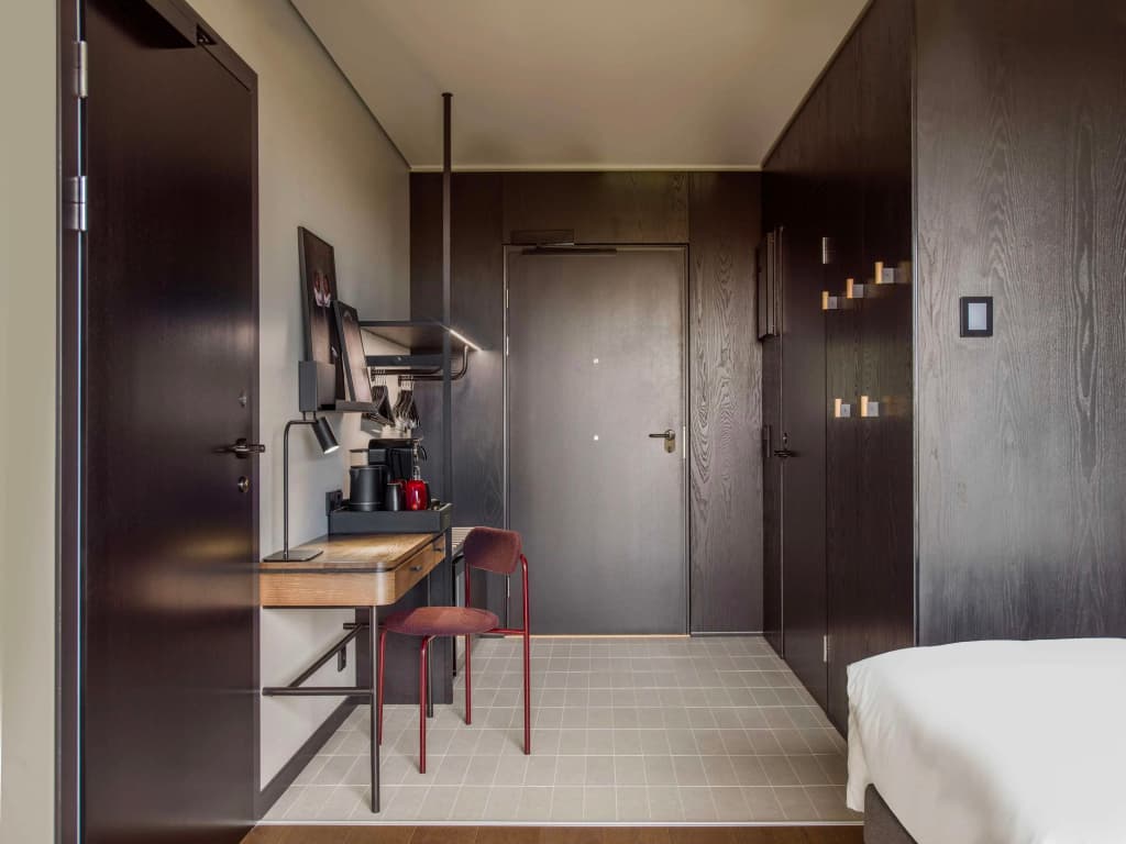 hotel