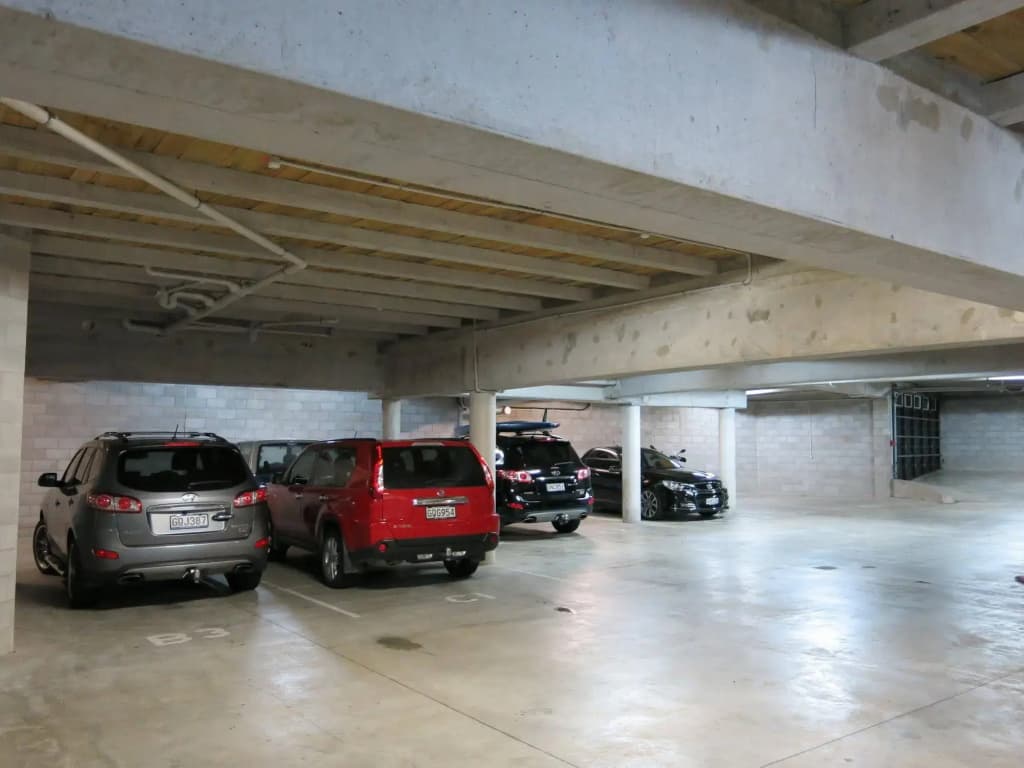 Photo 19