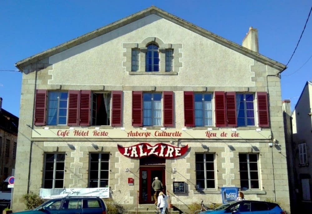 Photo 21