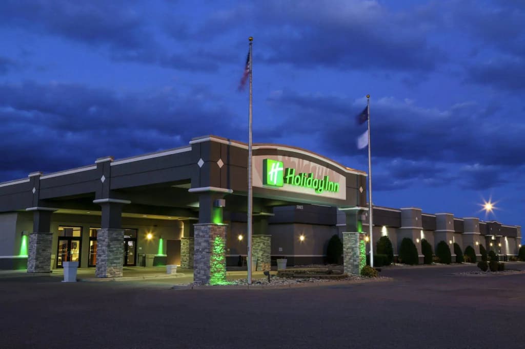 Holiday Inn Fargo by IHG