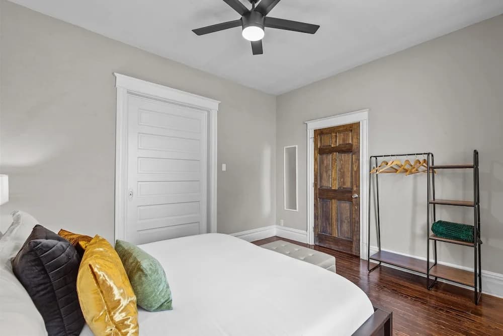 Cozy Shaw Sanctuary | JZ Vacation Rentals
