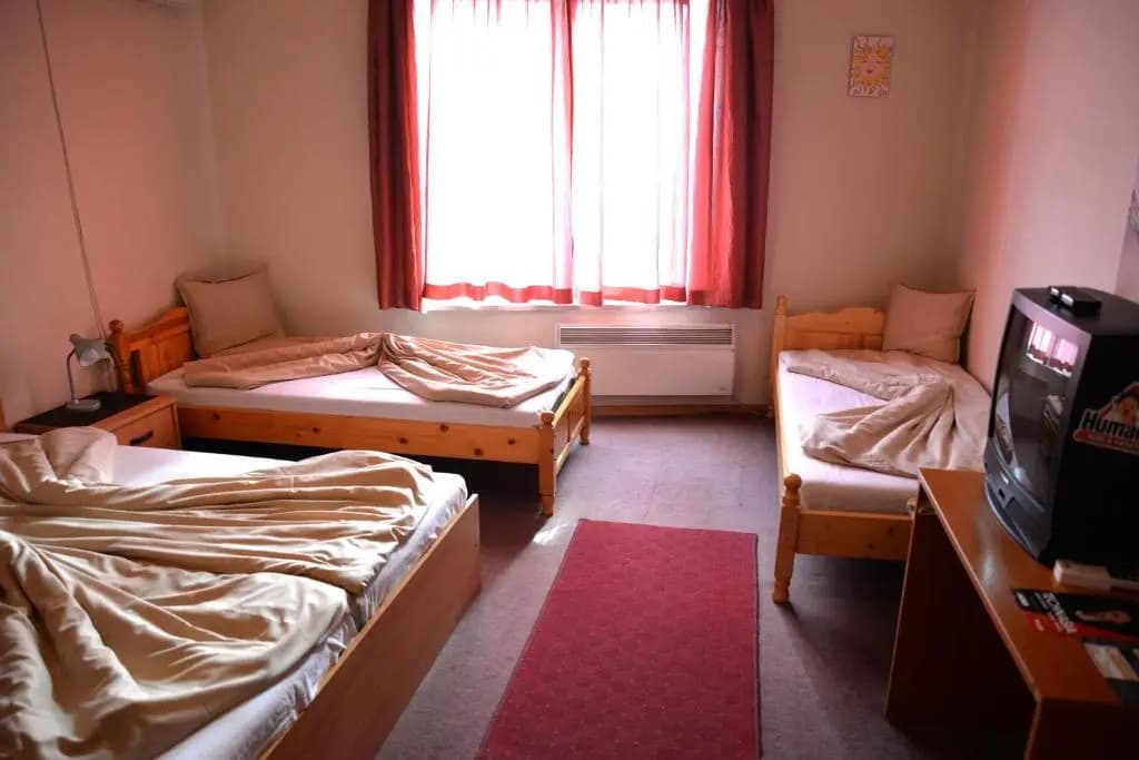The English guest house