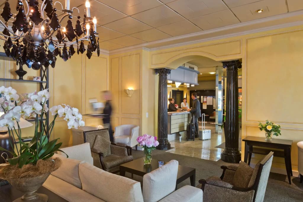 hotel