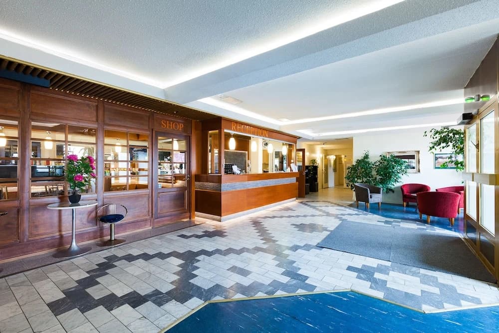 Hotel Julie