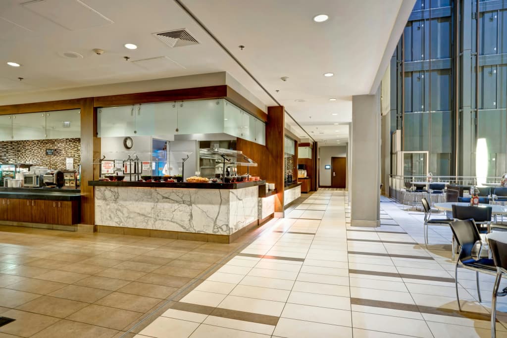 Embassy Suites by Hilton Chicago Downtown River North