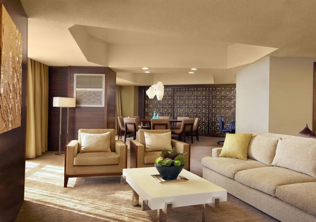 The Westin Bonaventure Hotel and Suites, Los Angeles