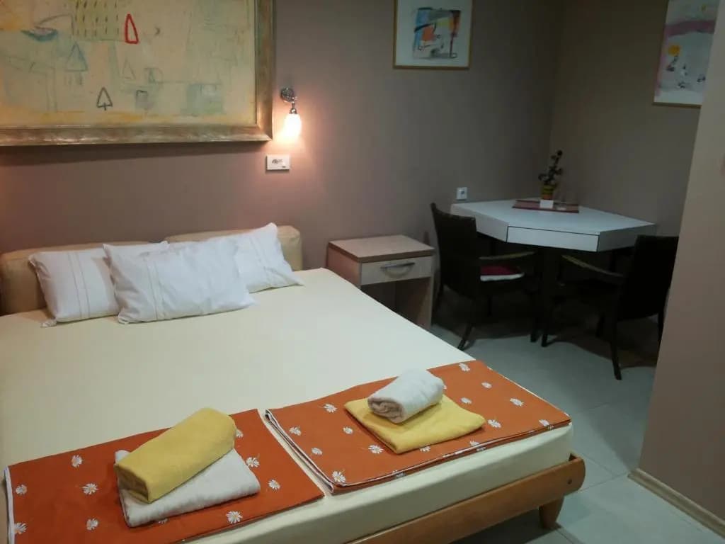 Apartments Iva Shop