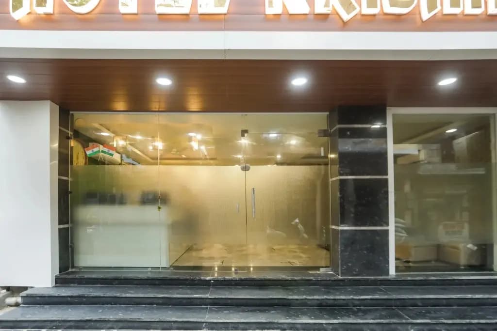 Hotel Krishna By Oyo Room