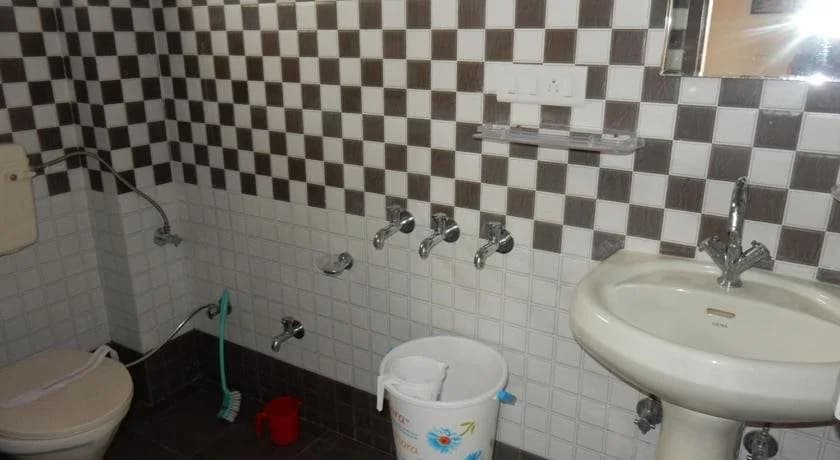 Photo 18