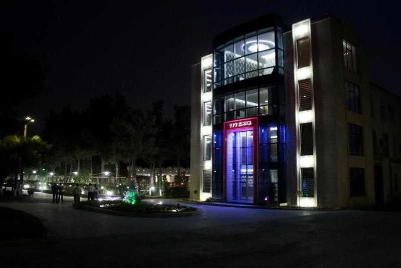 hotel