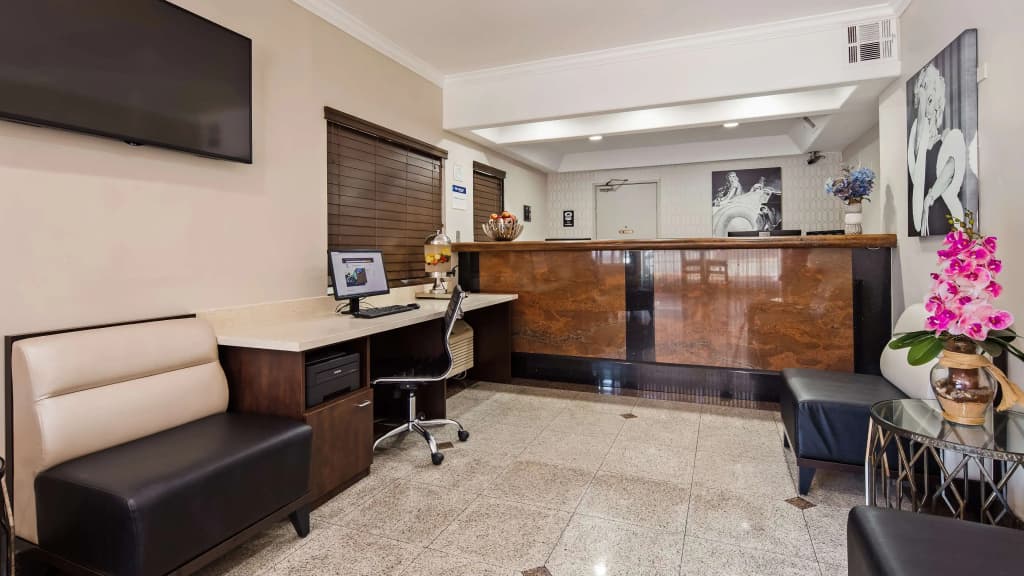 Best Western Hollywood Plaza Hotel - Walk of Fame Film City LA