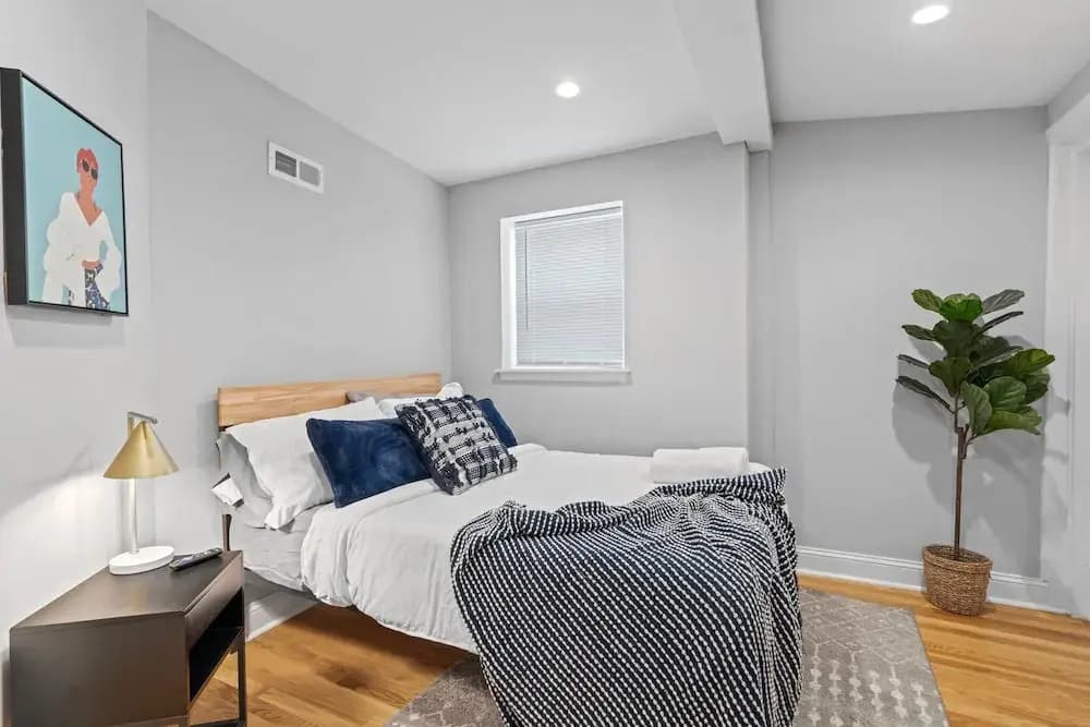 Modern & Comfy - 5* - Location Game Room