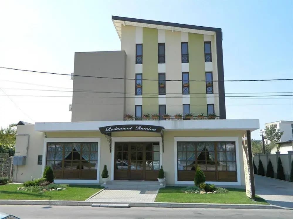 Hotel Ramina