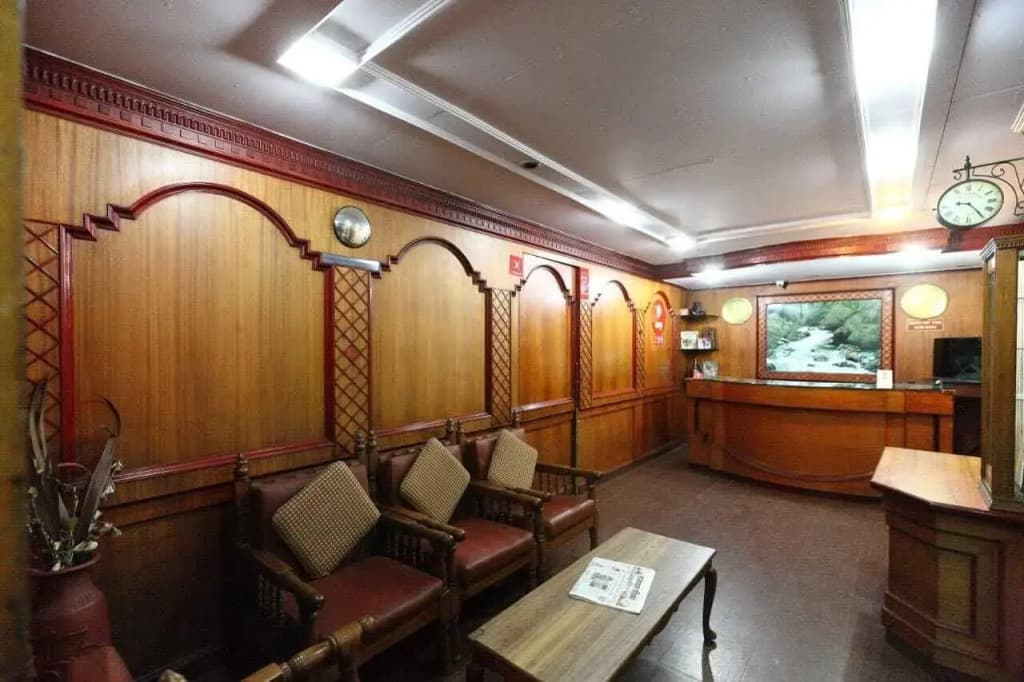 HOTEL MANECK MANOR