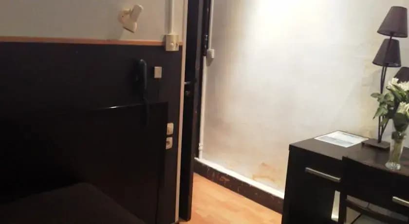 Photo 12