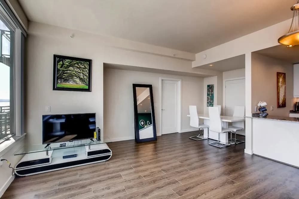 Live in the Ultimate Luxury in San Diego