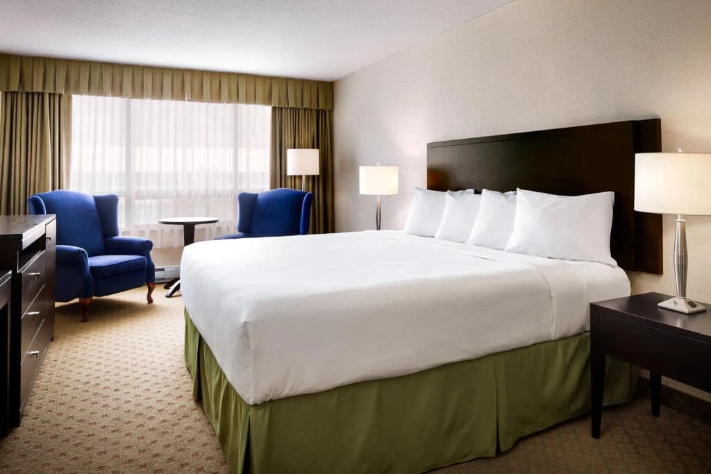 Greenwood Inn & Suites