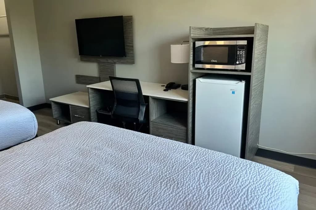 Days Inn & Suites by Wyndham Summerside