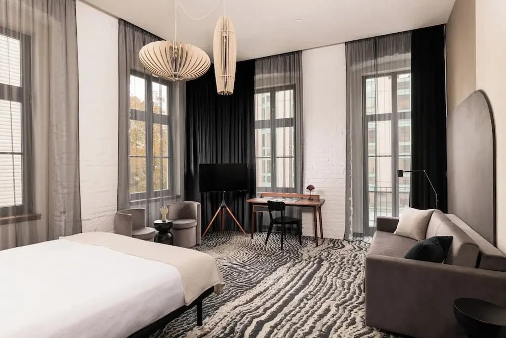 hotel