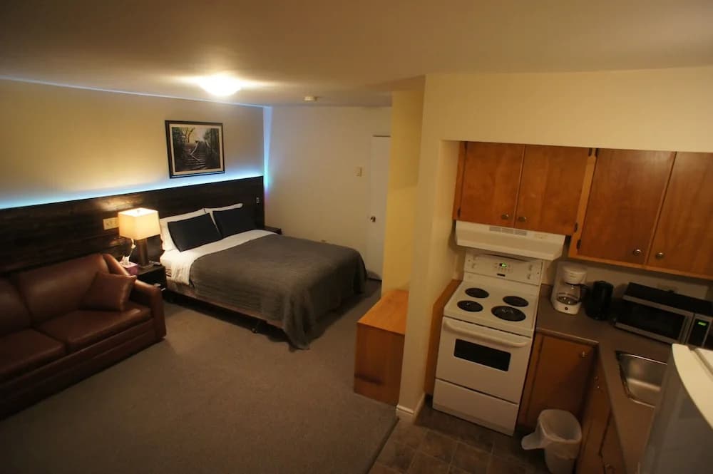 Photo 18