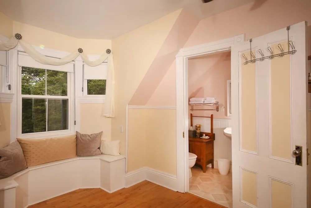 Summerside Inn Bed and Breakfast