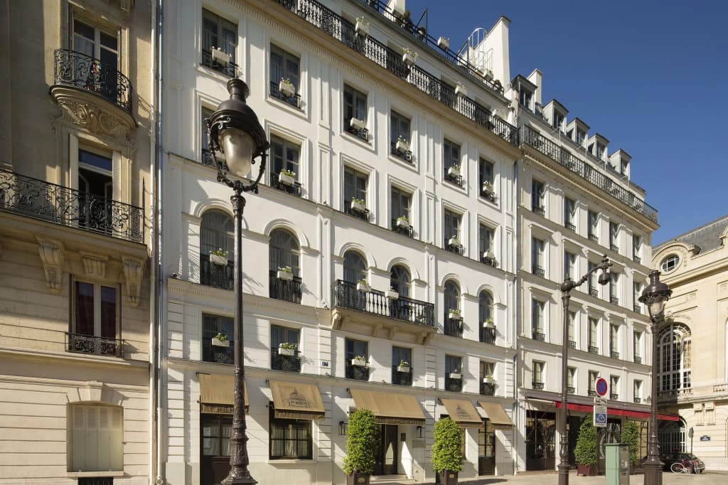 hotel