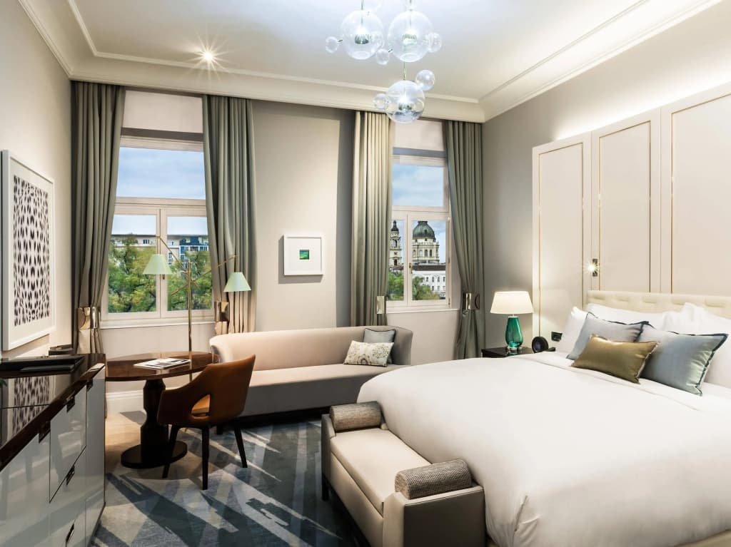 Al Habtoor Palace Budapest Hotel