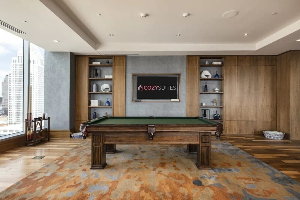 Elegant 2BR Condo With SKY Pool by Cozysuites