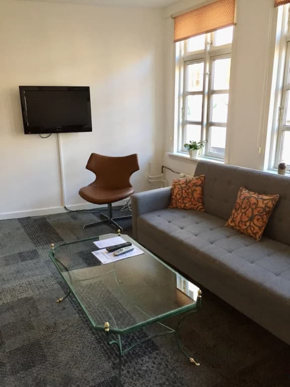 City Hotel Nattergalen Apartments