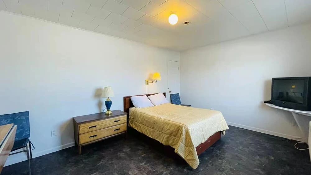 Summerside Motel