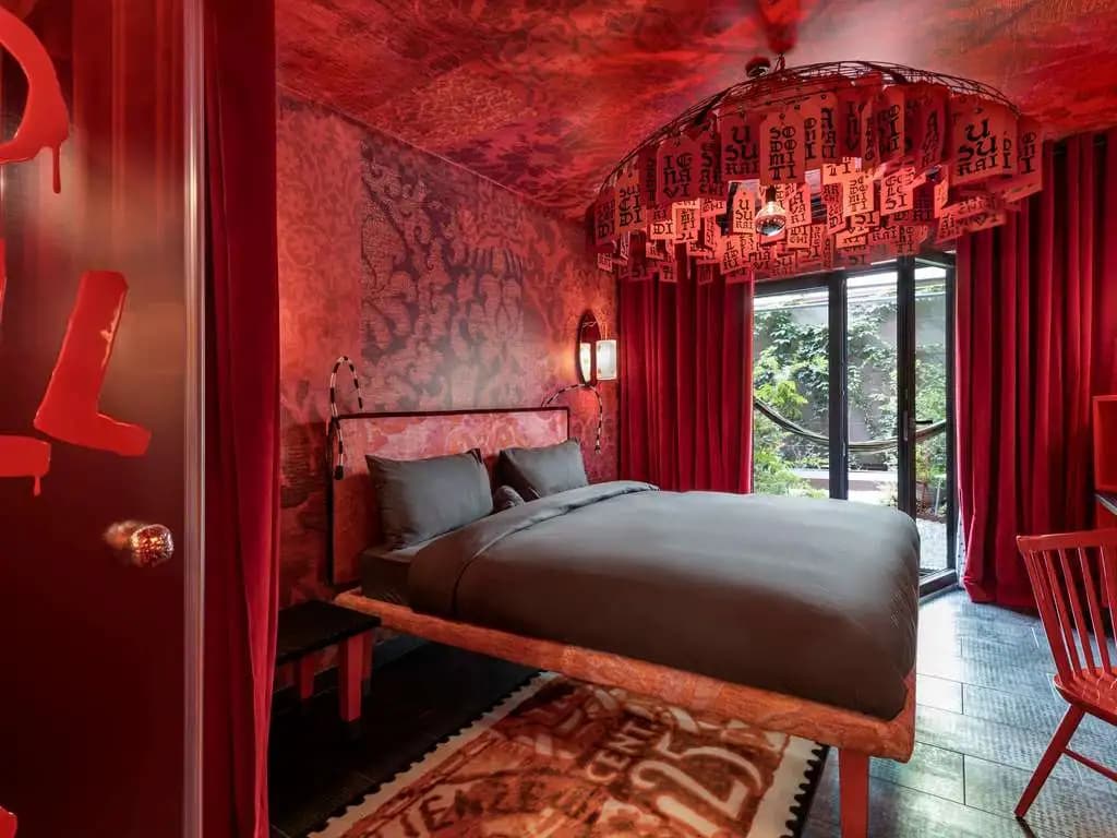 hotel