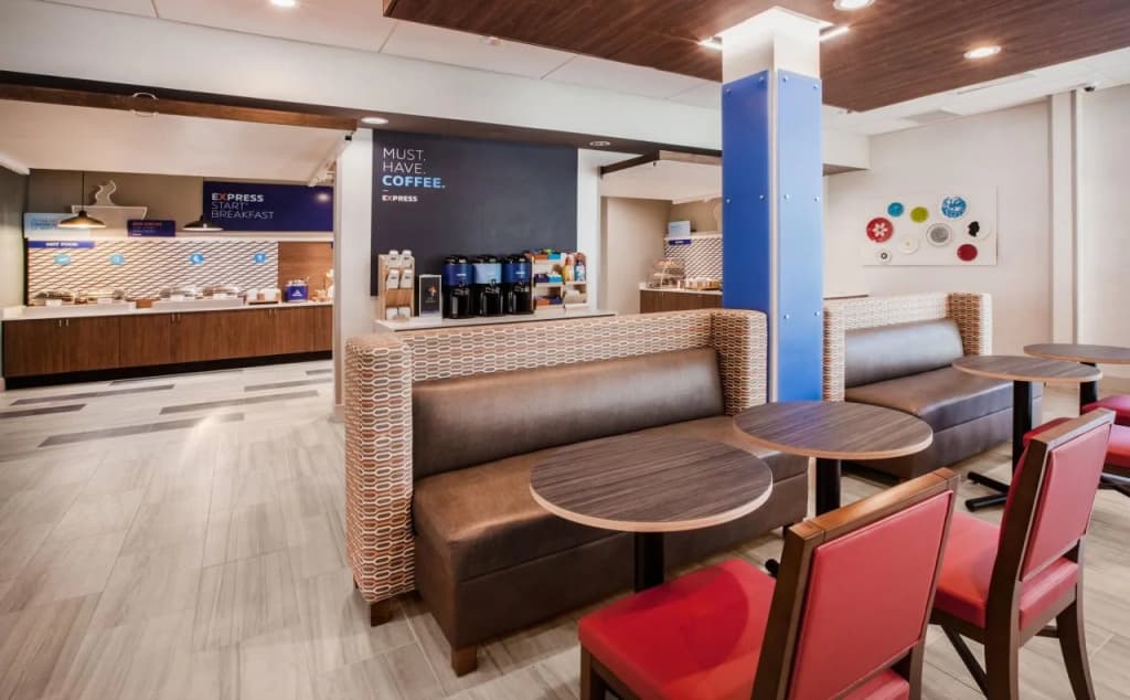 Holiday Inn Express Lethbridge Southeast by IHG