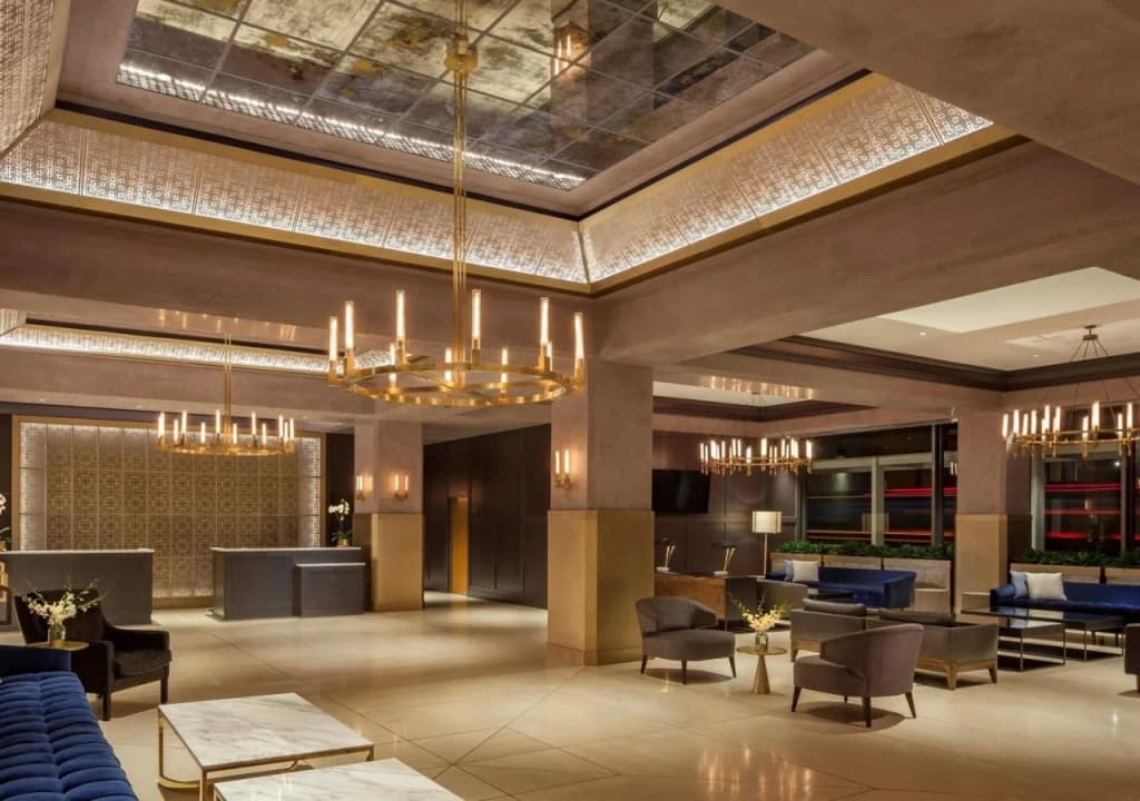The Marquette Hotel, Curio Collection by Hilton