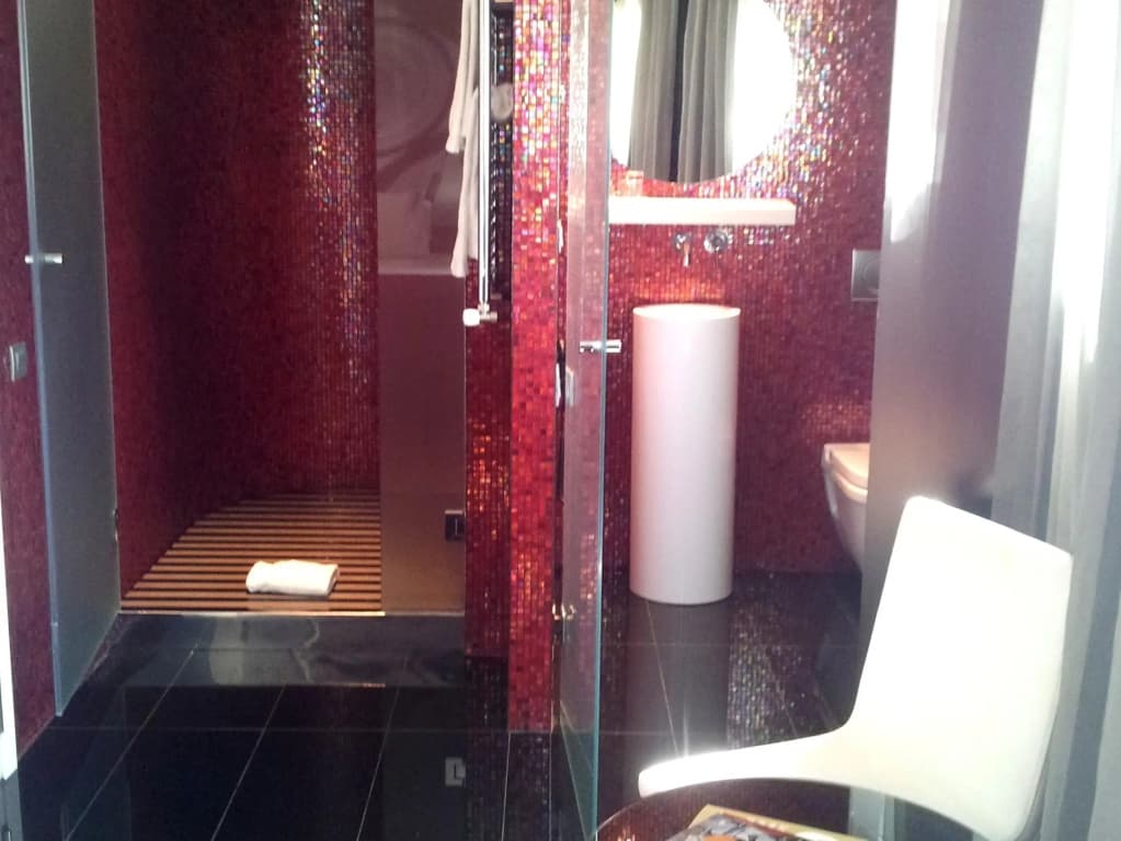 Photo 9