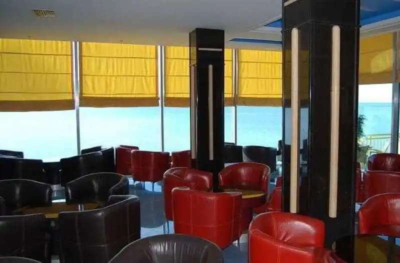 Hotel Liro