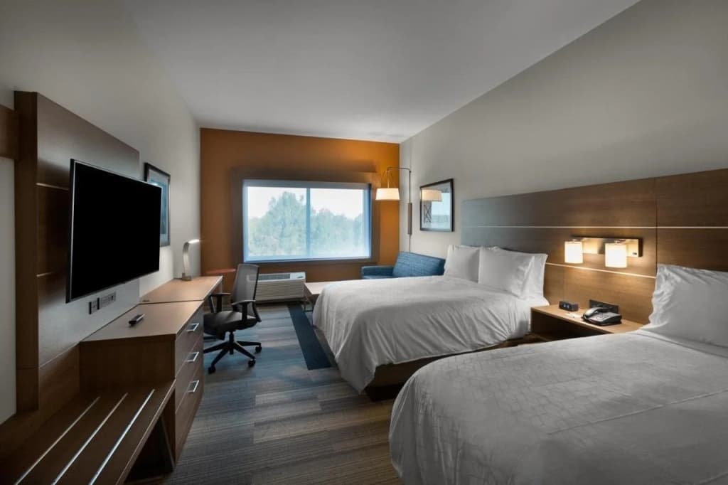 Holiday Inn Express And Suites Fayetteville South By IHG