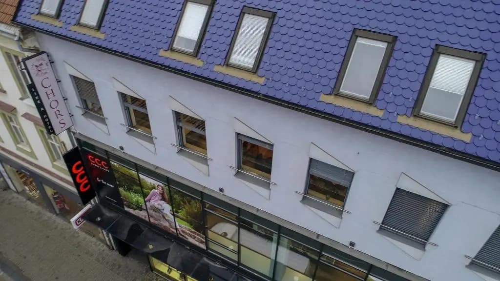 CHORS like a hotel | Capsule & NFT Boutique Hostel Bratislava | City Center