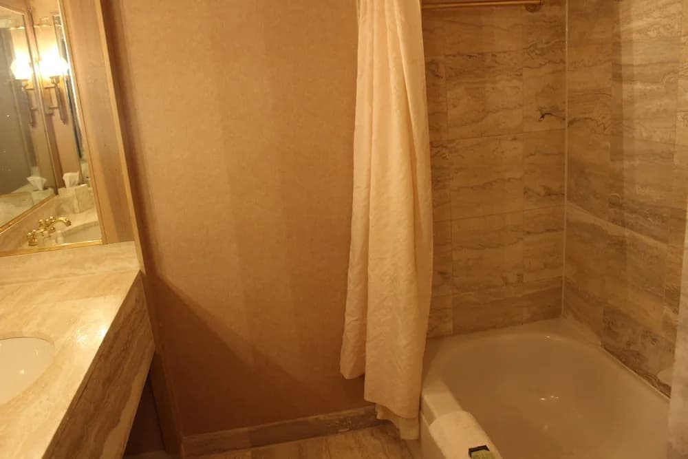 Photo 37