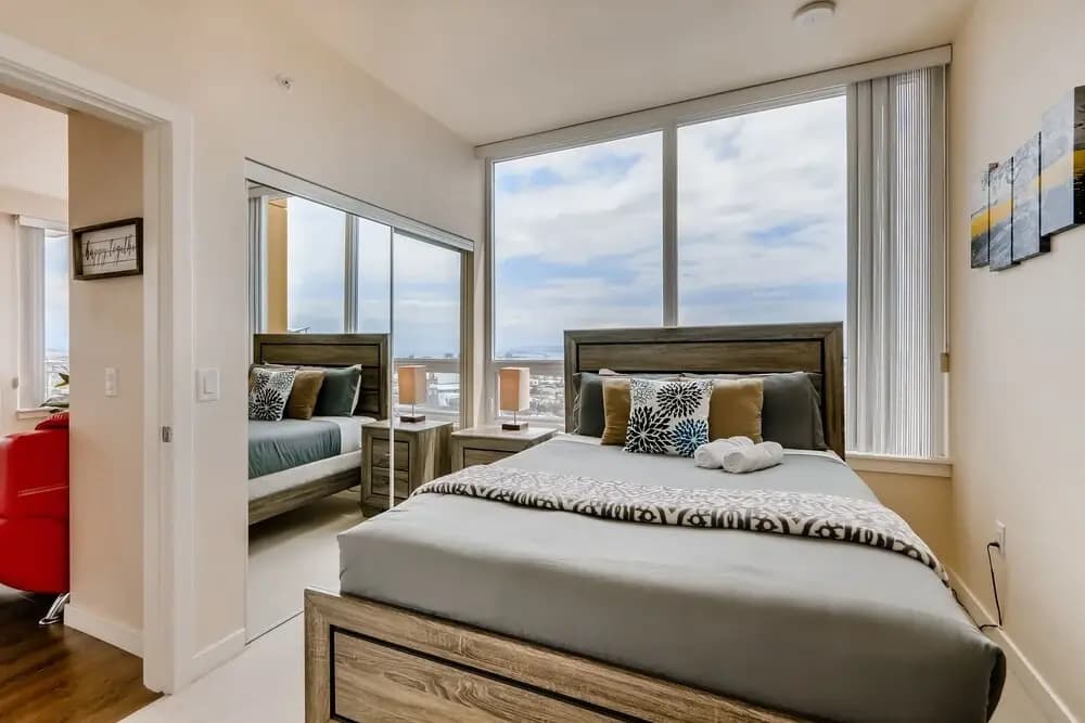 Stunning 2 BR East Village  Lux Bldg