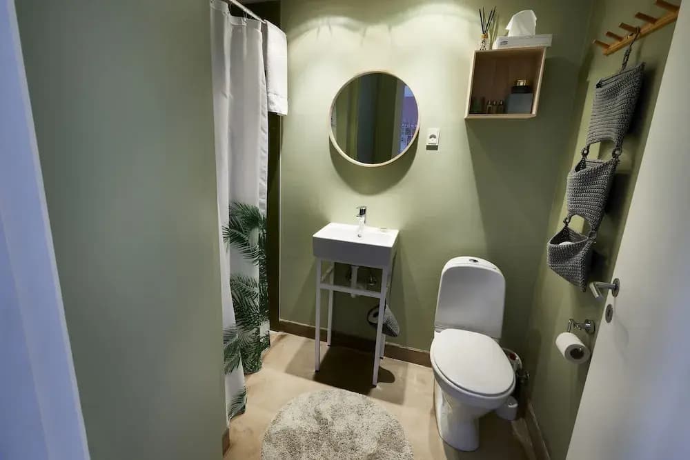 Photo 10