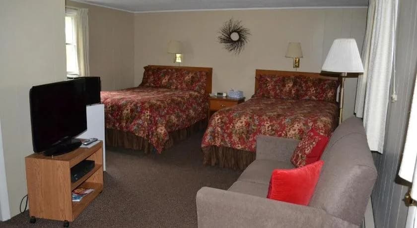 Twin City Motel