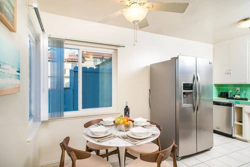 Stylish 2br/1ba in the Heart of PB by Domio