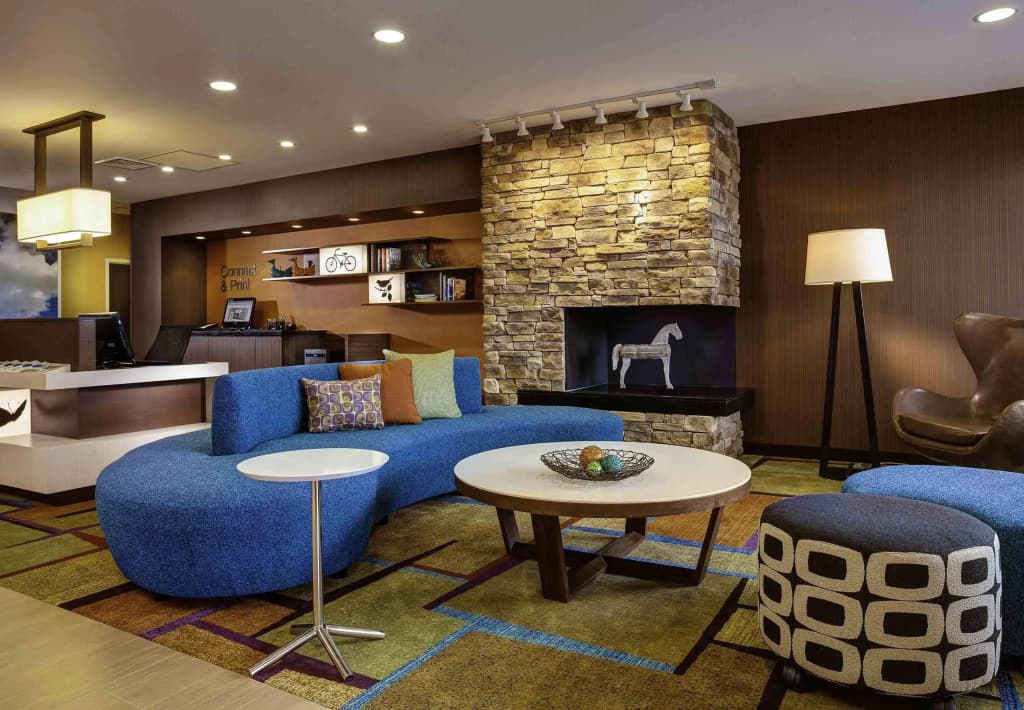 Fairfield Inn & Suites by Marriott Lincoln Southeast