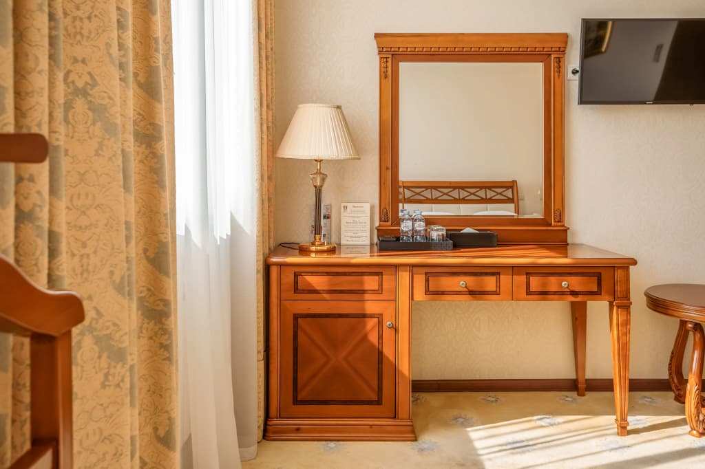 Grand Hall Hotel