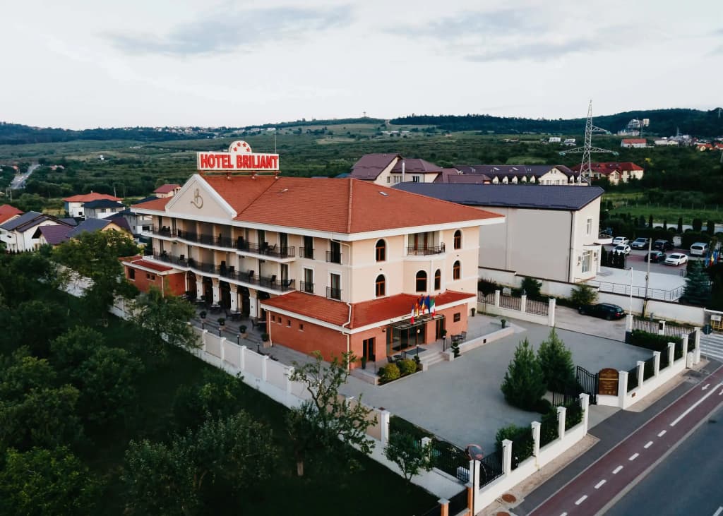 BRILIANT HOTEL