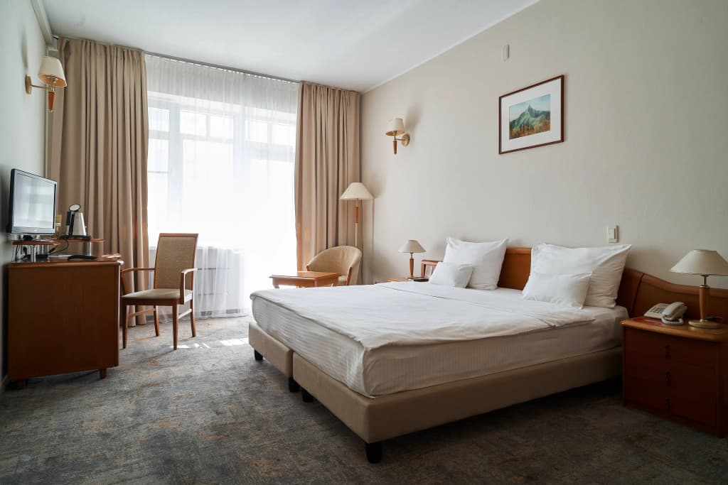 Voznesenskiy Hotel