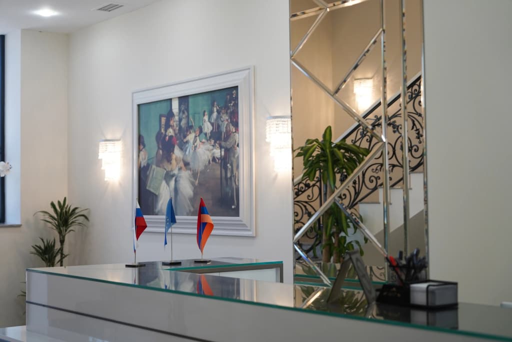 Igit Plaza Hotel