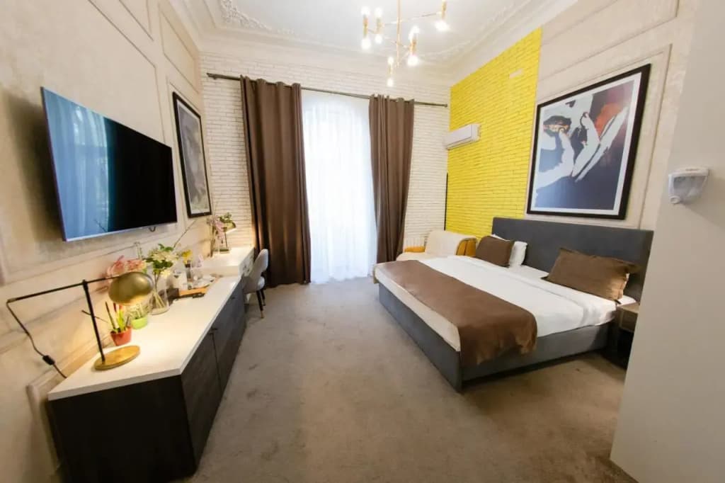 hotel