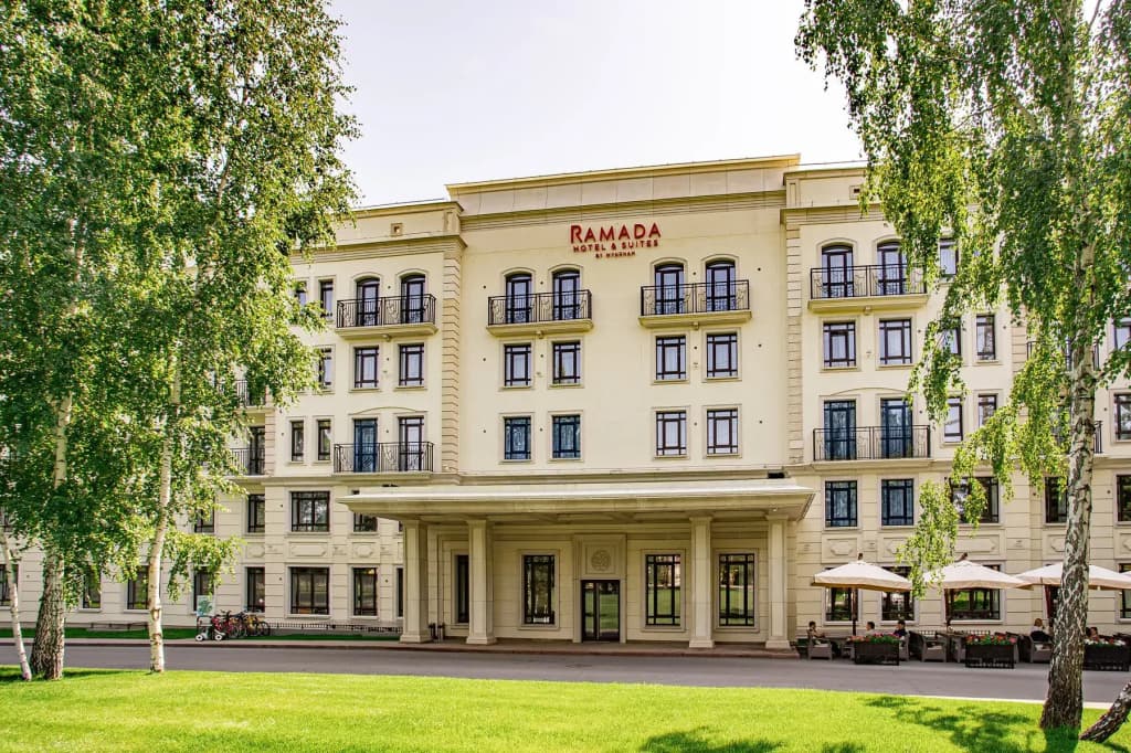 Ramada hotel&suites by Wyndham Novosibirsk Zhukovka Apart-Hotel